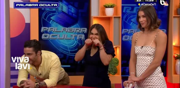 Chiken deja al descubierto a Natalia Valenzuela