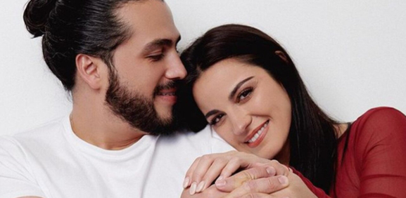 Andrés Tovar sale en defensa de Maite Perroni