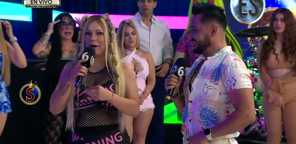 La conductora le recuerda el día que le quitó el trabajo por meter a su amiga Robertita