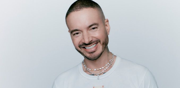 J Balvin sorprende a fans mexicanos