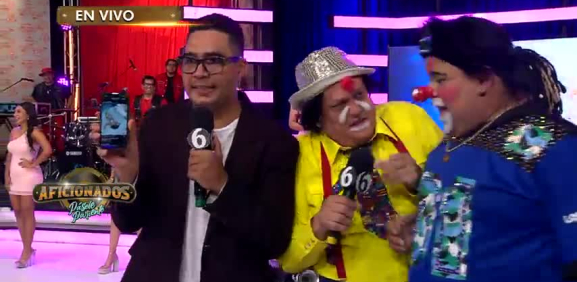 El comediante vive tenso momento en pleno programa