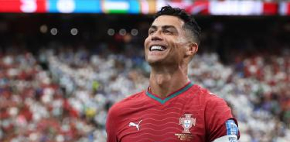 Es el primer futbolista en anotar en seis Mundiales