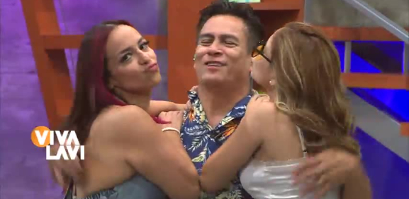 El apasionado beso de tres de Silvia de Ochoa, 'El Doc' y Natali