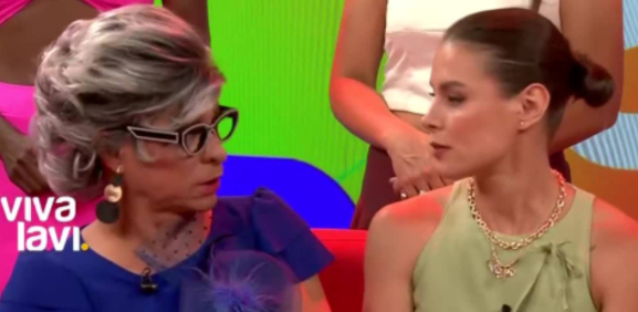 Natalia llama a la maestra, zorra