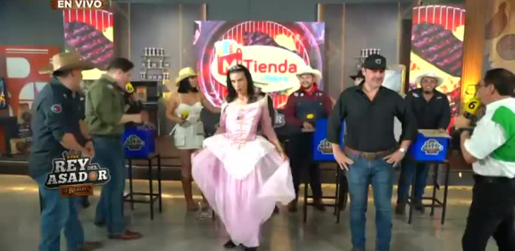 El chico llamado Julio quiere festejarse en la final del reality