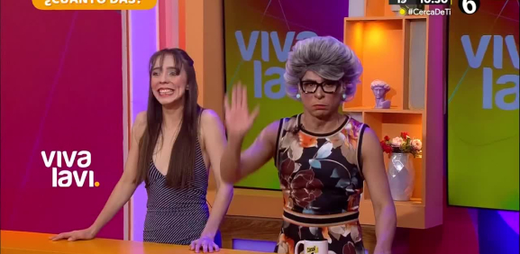 La Maestra Resurrección deja en evidencia a “Chicken”