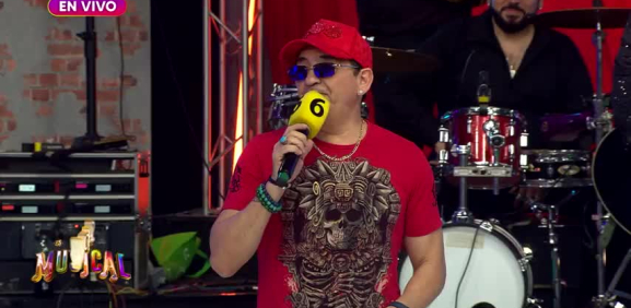 Chavana saca los “prohibidos” y así reacciona el elenco de “Es Show M”
