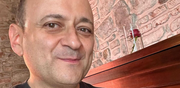 Lalo España confirma su ruptura amorosa