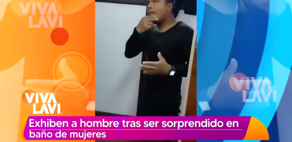 Sorprenden a hombre en un baño de mujeres