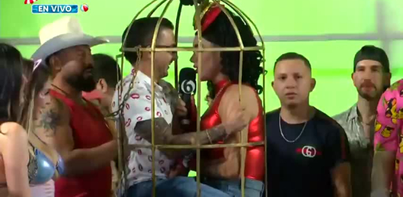 En la jaula todo puede suceder y es el momento del ex meserito de 'Acábatelo'