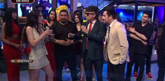La chica de 'SNSerio' aprovecha las oportunidades y se ve en diferentes producciones de 'Canal 6'