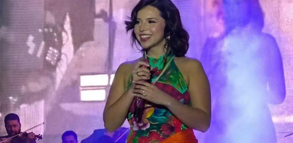 ¿Ángela Aguilar está embarazada?