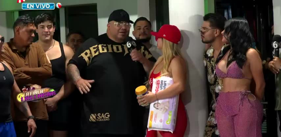 De sorpresa llega el ex luchador y recuerda que desde hace más de 10 años está enamorado de Nataly