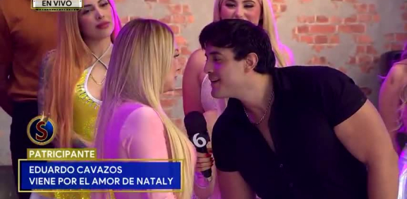 Nataly pone nervioso a este participante