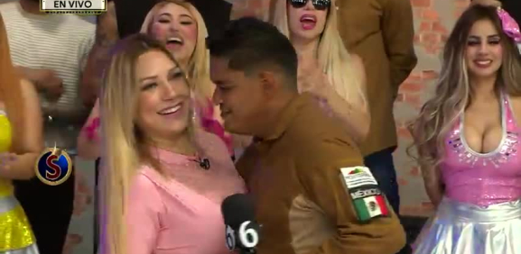 Guille 'El Guardia' intenta robarle un beso a Nataly