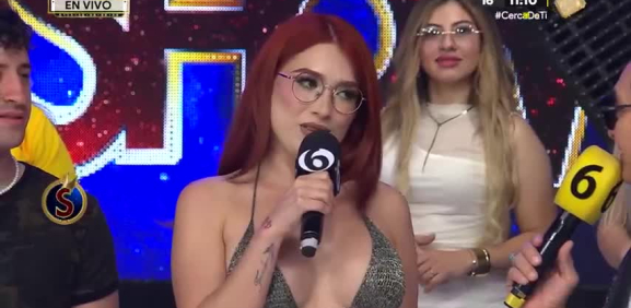 Esta sensual chica de Victoria sorprende con su llegada al programa