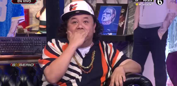 El invitado confiesa es coleccionista de objetos raros