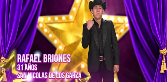 El chico sorprende con excelente caracterización