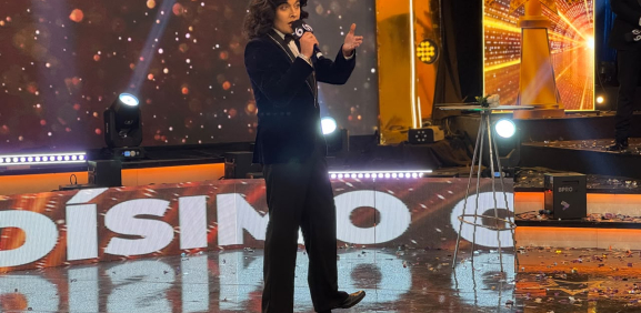 Perfecta caracterización e imitación del participante