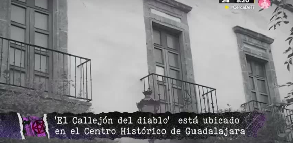 Relata la historia de Don Juan, un hombre muy celoso de la época colonial.