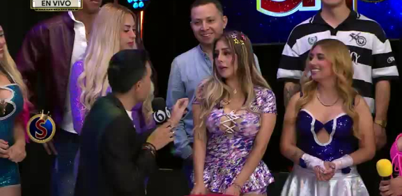 Tras semanas fuera de manera repentina, la querida chica sorprende con su regreso