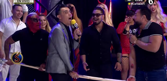 Mafioso, Zumbido y André le hacen una bienvenida al estilo 'Es Show'