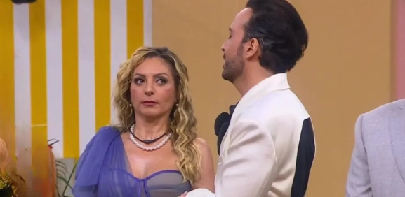 Apio Quijano explota contra fans de Mariana Ochoa