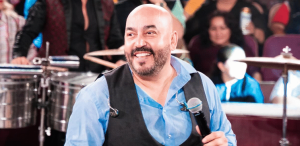 Lupillo Rivera es retirado de concierto tras emborracharse