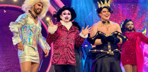 Así lucen en drag Víctor y André