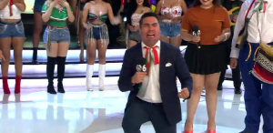 Se le pierde la hija a Pollo en pleno programa