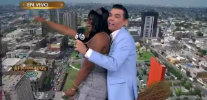 Ángel Castro y Priscilla sorprenden por los aires