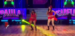 Isabella y Paula al ritmo de Cumbia