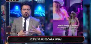 Belinda casi enseña todo en pleno concierto