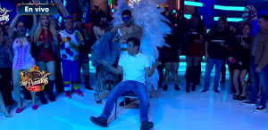 Sensual regalo para el 'Doc'