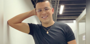 Familia y amigos realizan homenaje a Yeison Jiménez