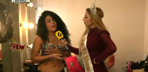 Aurora invade los camerinos de 'Señorita Es Show'