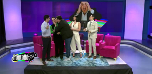 Tremendo Beso en Pantallazo