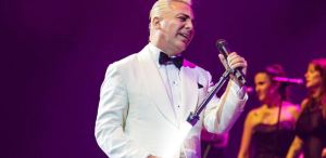 Cristian Castro triunfa en el Auditorio Nacional de CDMX