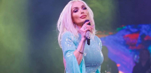 Mariserla recibe abucheos por fallas técnicas en su concierto