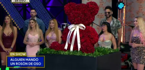 ¿Para quién es el arreglo de flores?