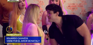 Nataly pone nervioso a este participante