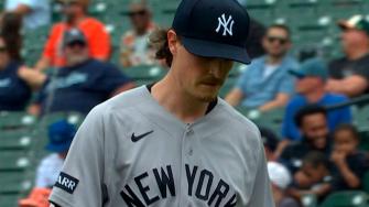 Yankees saca de emergencia a Max Fried de su apertura por lesión
