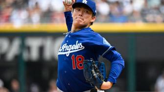 Yoshinobu Yamamoto se queda a 3 outs del juego sin hit ni carrera