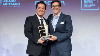 Ricardo Barroso recibe reconocimiento internacional