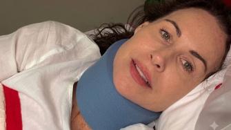 Conocida actriz de ‘Emily en Paris’ sobrevive a fuerte accidente