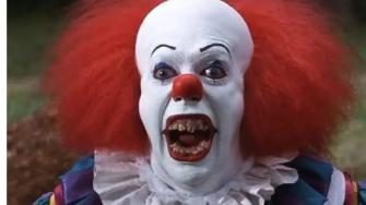 Salen nuevos detalles de la muerte de Tim Curry, el legendario payaso 'Eso'