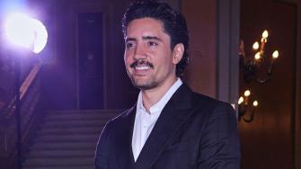 Alex Fernández reaparece tras su hospitalización