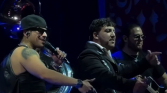 Payo de Grupo Frontera canta con Fuerza Regida