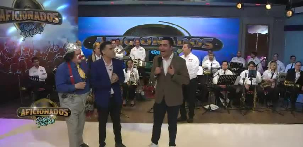 'El Pollo' y Ángel Castro comparten conducción en 'Aficionados'