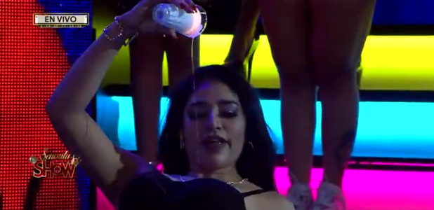 Uno de los actos más extemos de la noche que sorprendió al jurado